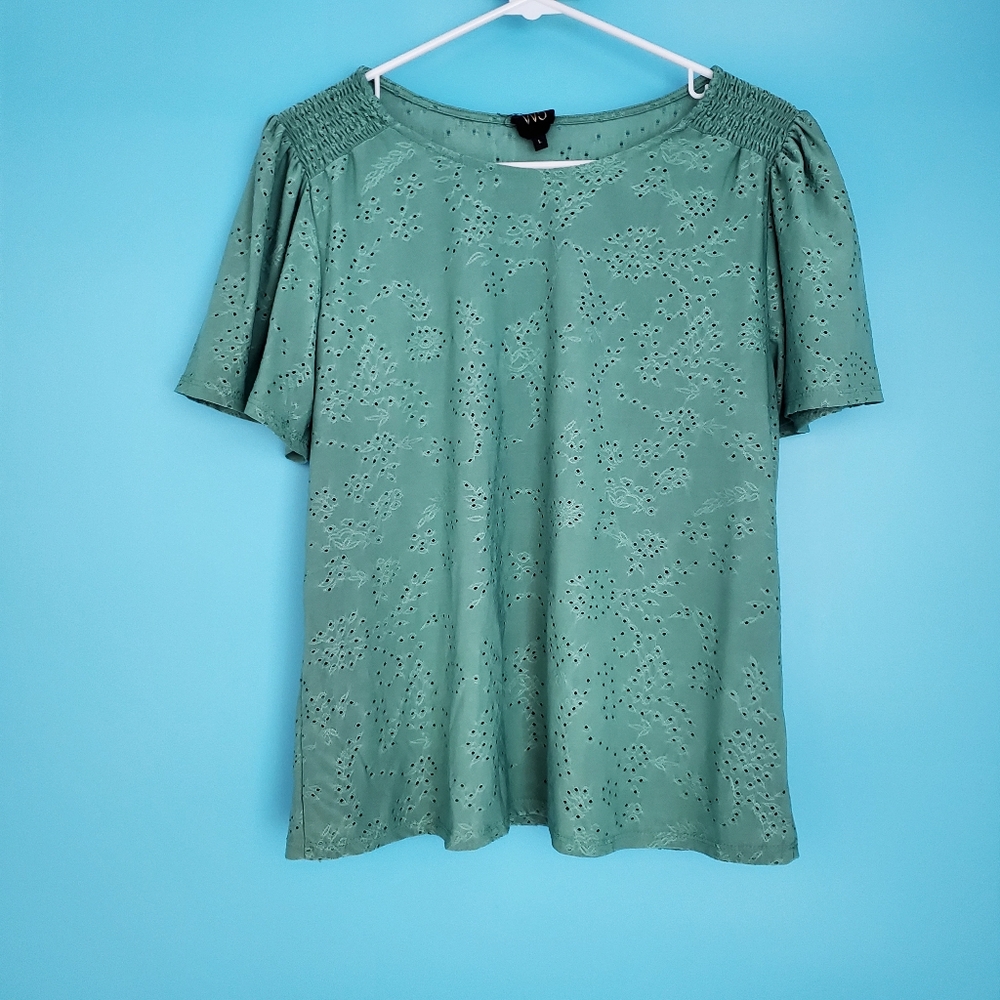 W5 Blouse Size Large Lace Green